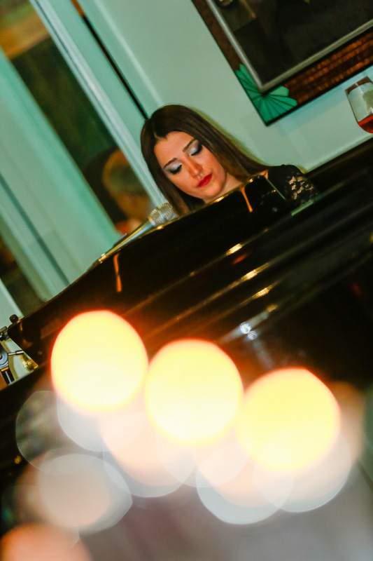 eCafe Sursock on Thursday Night